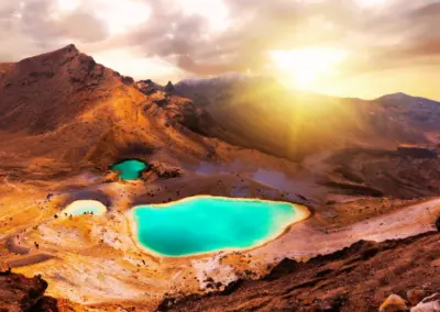Taupo attractions including Lake Taupo and surrounding mountains near Great Lake Holiday Park.